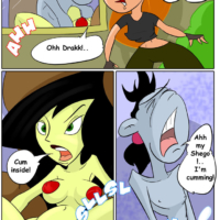 Kim has dirty sex with Drakken while Shego is gone